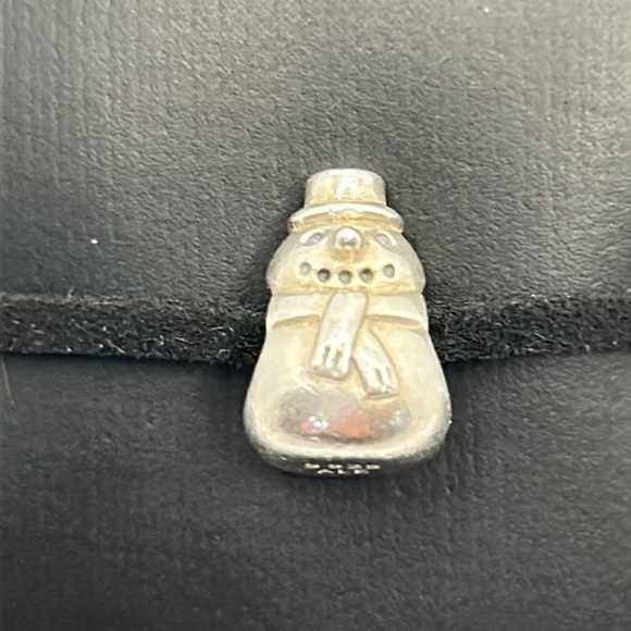 Pandora Charm-Snowman Christmas Hoilday Sterling Silver EUC - Picture 2 of 3